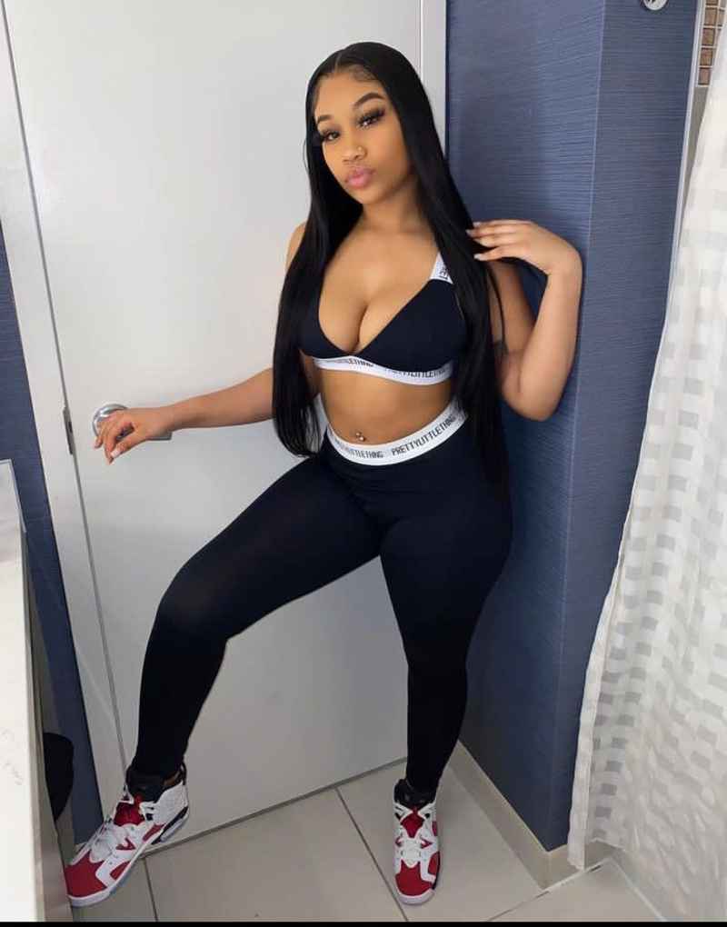 Alix - outcall available