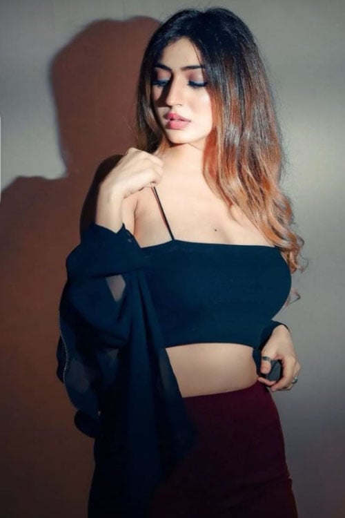 Perrine - curvy