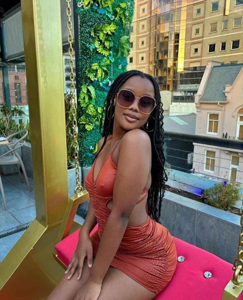 Jennifer - local girl