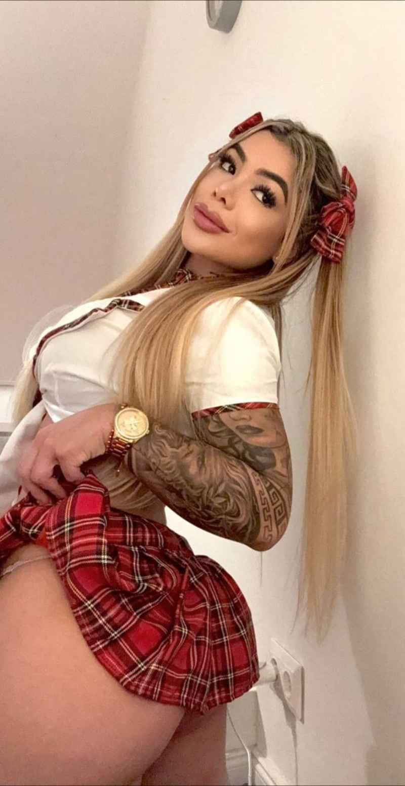 Esme - incall tonight