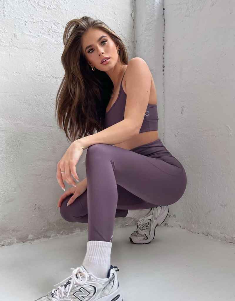 Ava - local girl