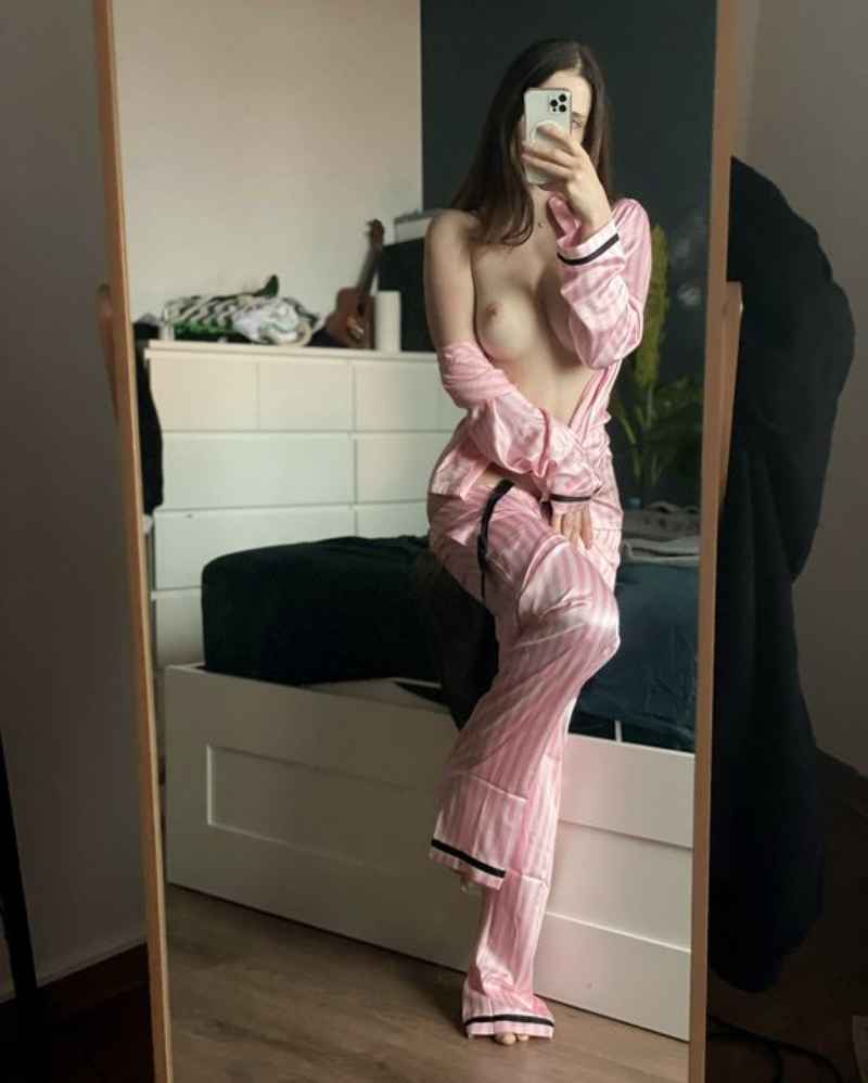 Sophia - open minded