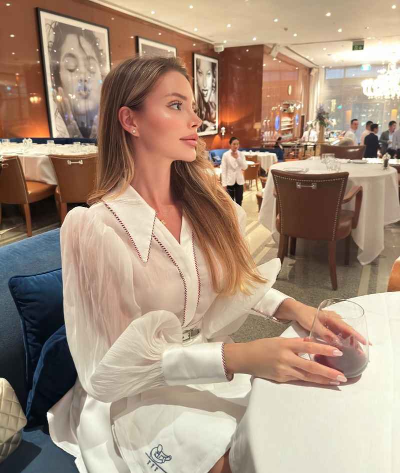 Briana - GFE
