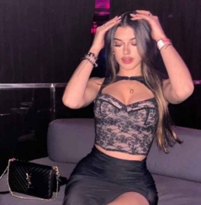 Emma - party girl