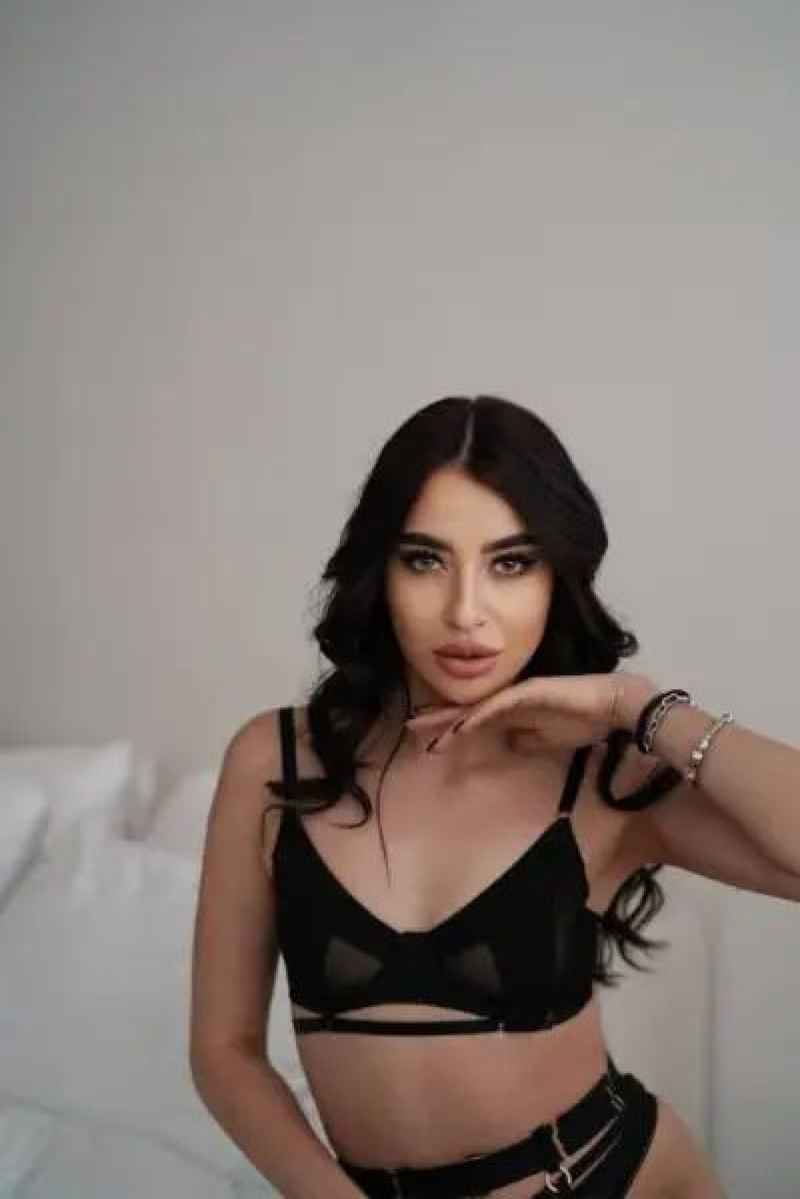 Bernadette - GFE